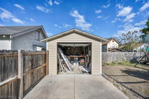 961 N Howard Street Akron OH 44310