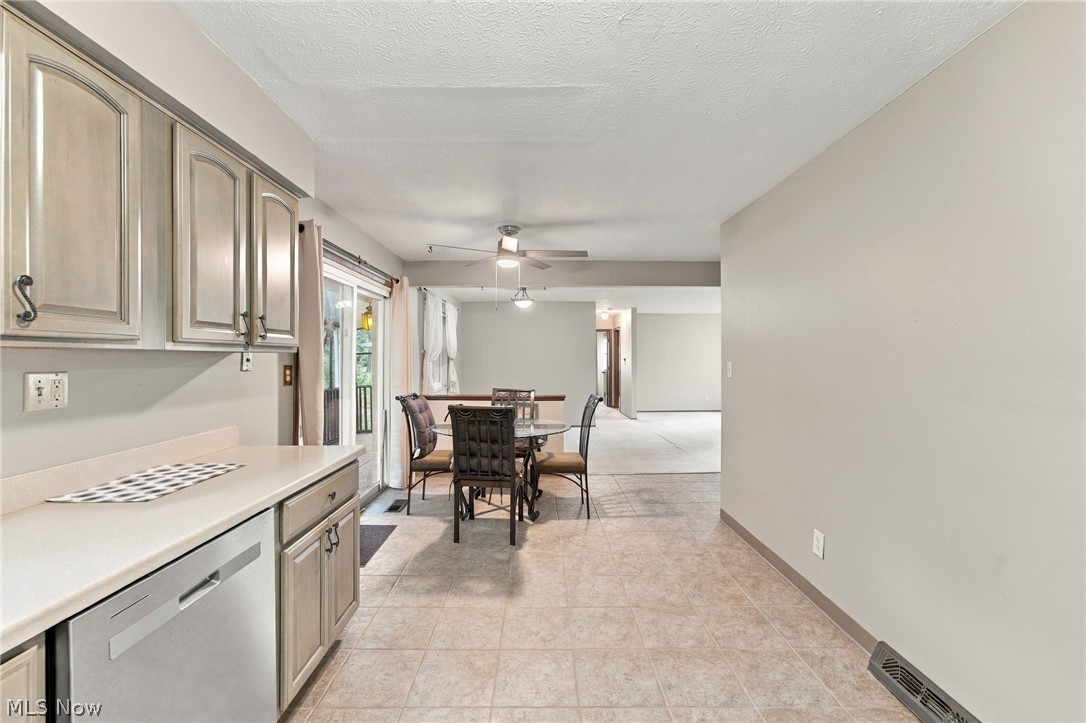 20182 Drake Road Strongsville OH 44149