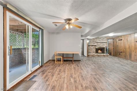 20182 Drake Road Strongsville OH 44149