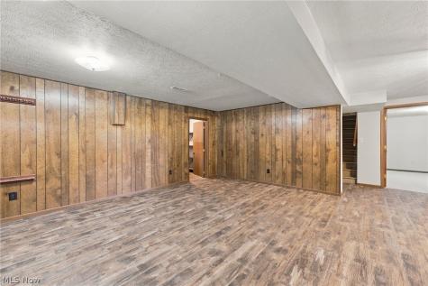 20182 Drake Road Strongsville OH 44149