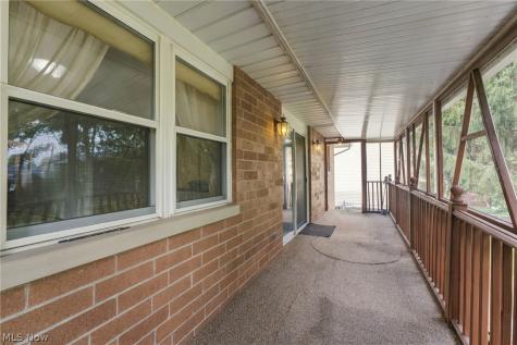 20182 Drake Road Strongsville OH 44149