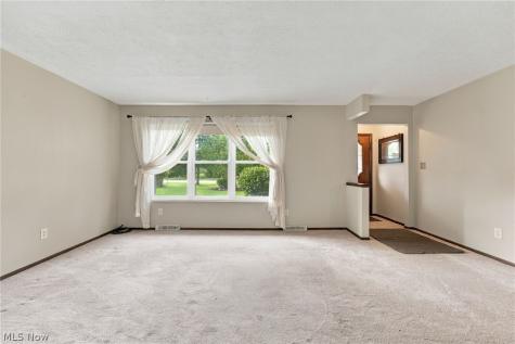 20182 Drake Road Strongsville OH 44149