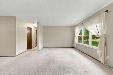 20182 Drake Road Strongsville OH 44149