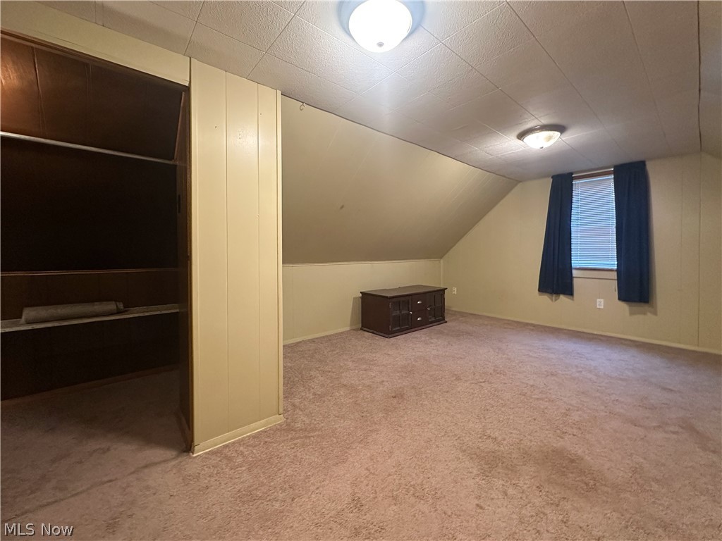 3824 Valacamp Avenue SE Warren OH 44484
