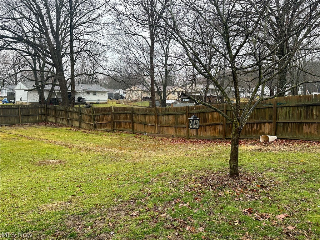 3824 Valacamp Avenue SE Warren OH 44484