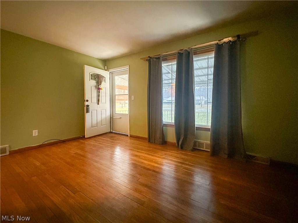 3824 Valacamp Avenue SE Warren OH 44484