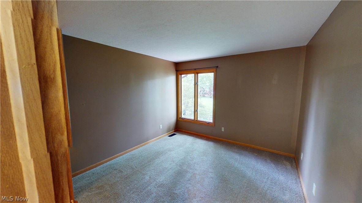 3464 Hunters Stow OH 44224