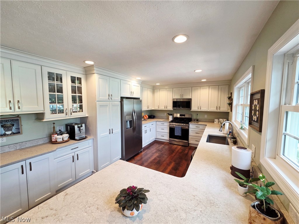3753 Jaycox Road Avon OH 44011