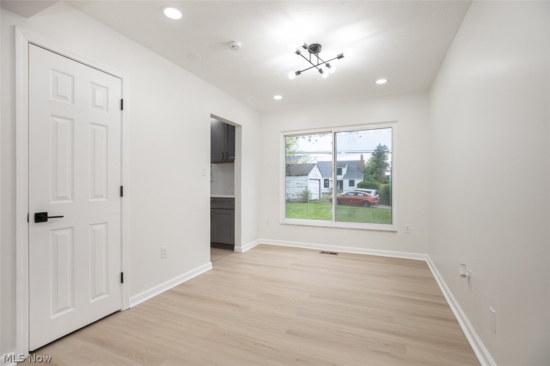 3896 Strandhill Road Cleveland OH 44128