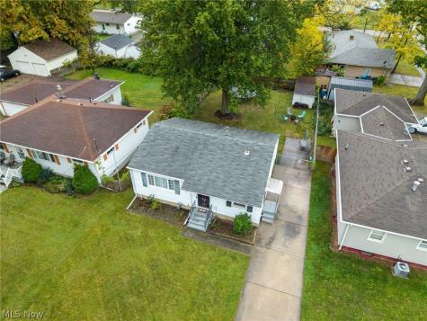 1506 New Hampshire Avenue Lorain OH 44052