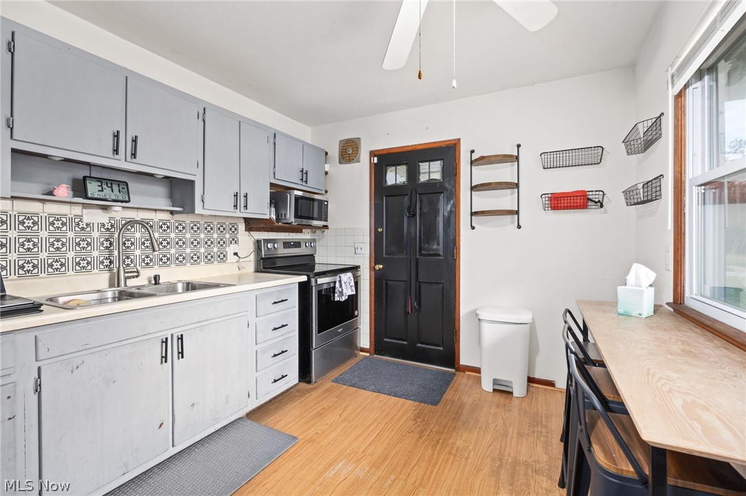 1506 New Hampshire Avenue Lorain OH 44052