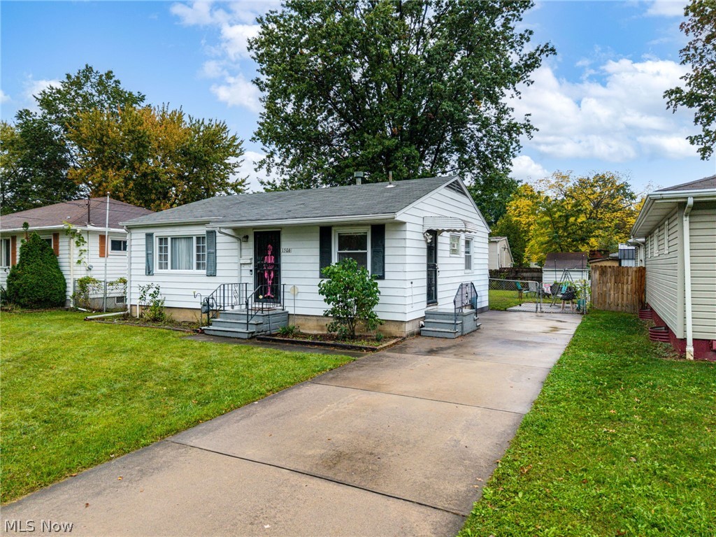 1506 New Hampshire Avenue Lorain OH 44052