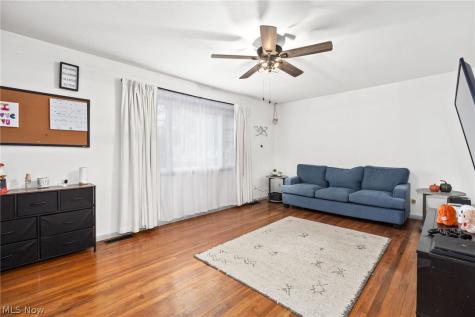 1506 New Hampshire Avenue Lorain OH 44052