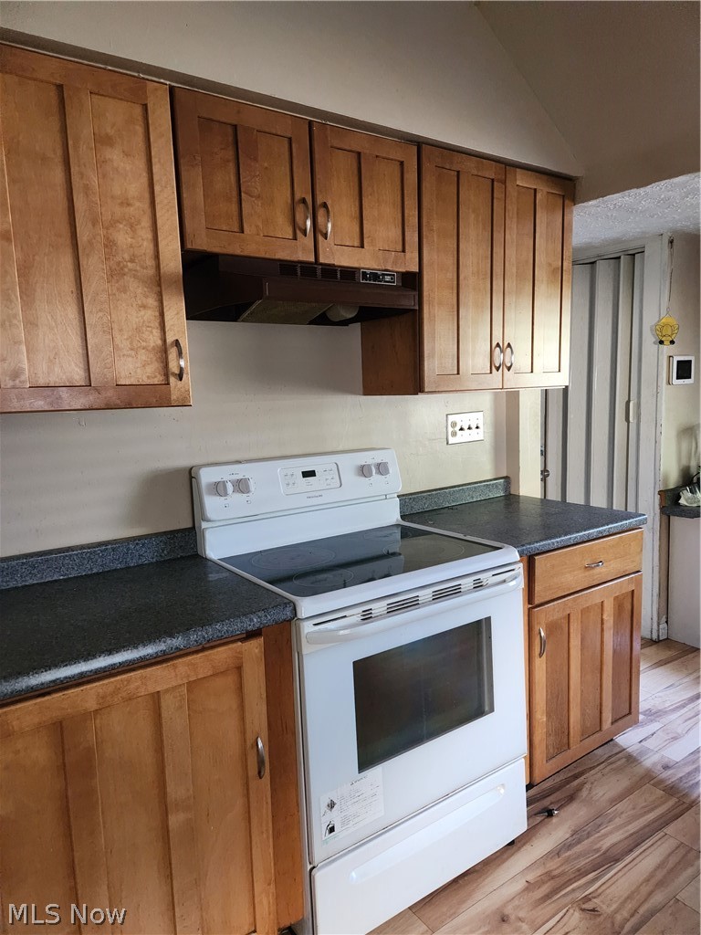 3323 Dellwood Road Cleveland Heights OH 44118