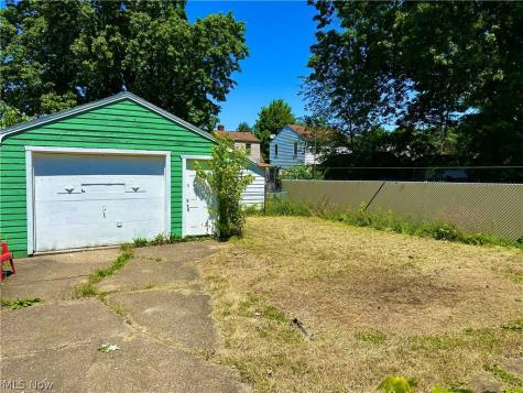 722 Miller Street Youngstown OH 44502