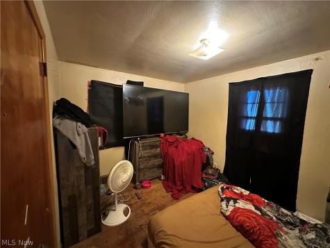722 Miller Street Youngstown OH 44502