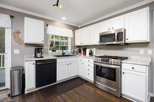 714 Whippoorwill Lane Wadsworth OH 44281