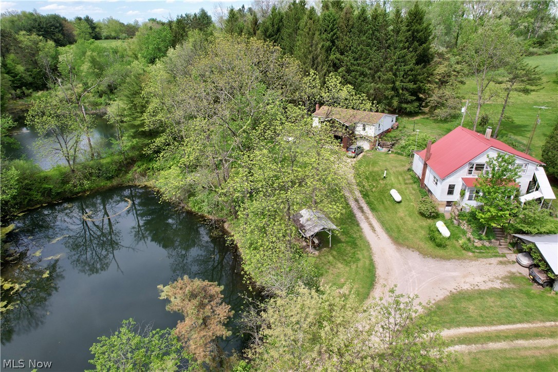 4101 Peace Road SE Carrollton OH 44615
