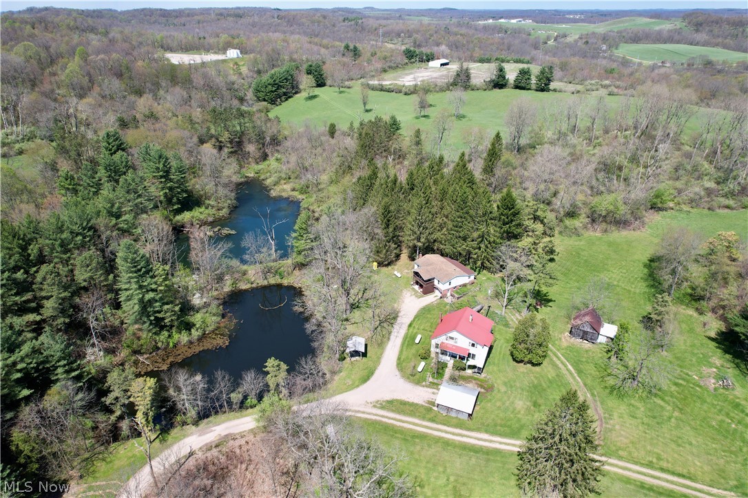 4101 Peace Road SE Carrollton OH 44615
