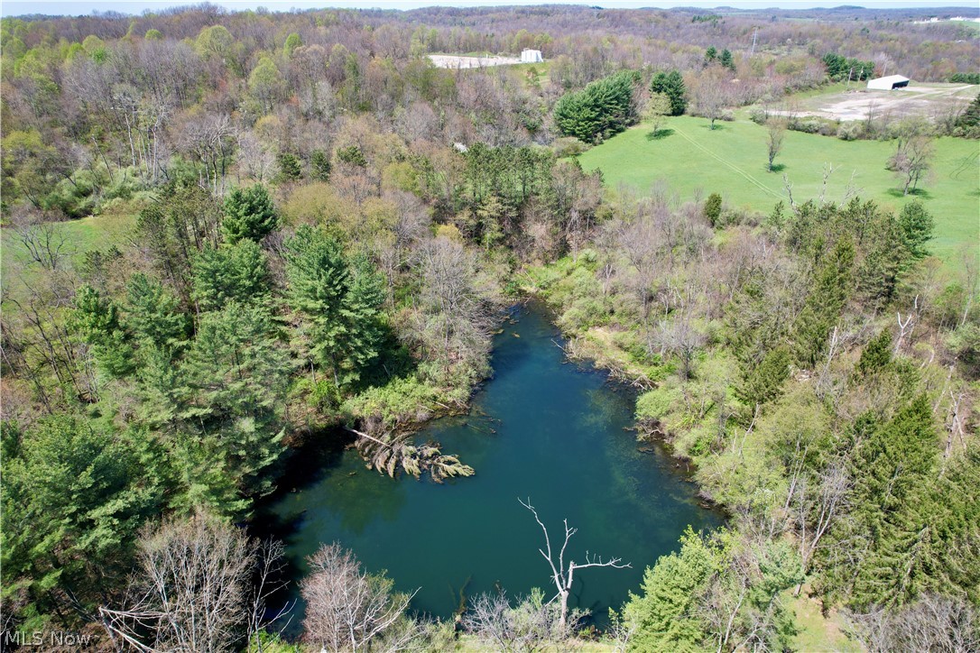 4101 Peace Road SE Carrollton OH 44615