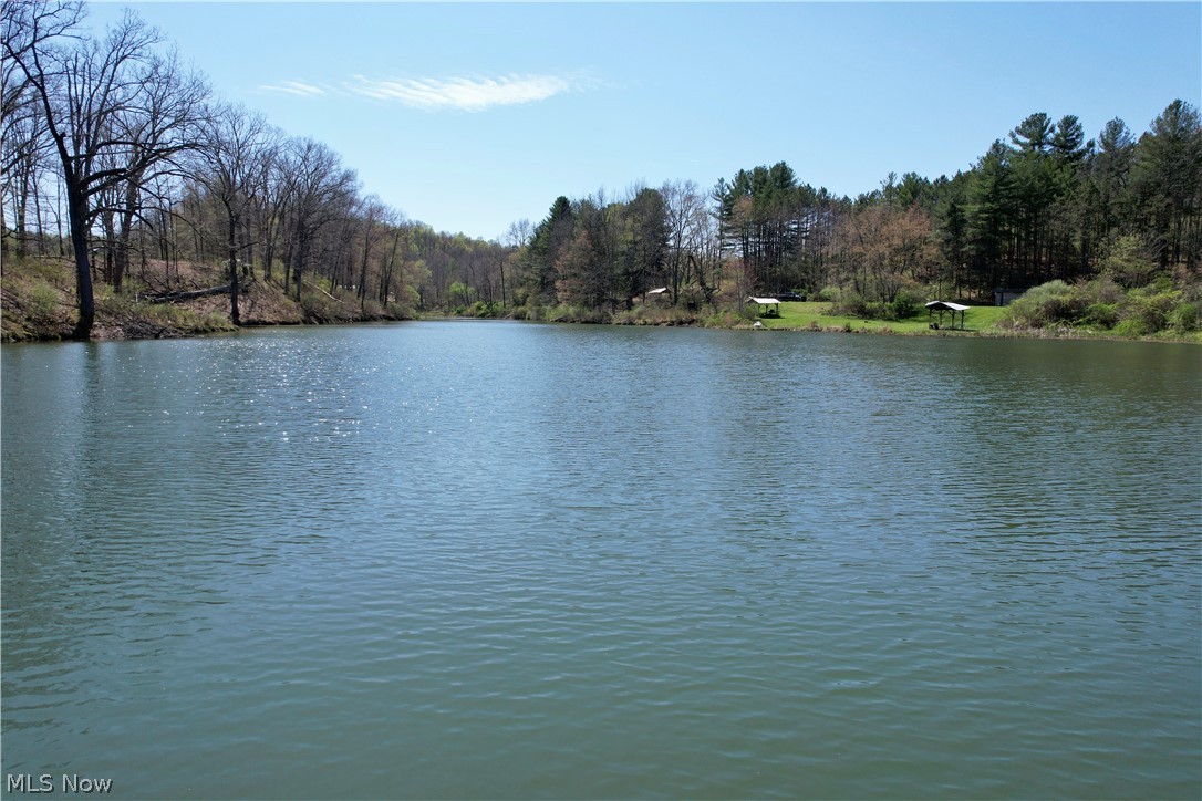 4101 Peace Road SE Carrollton OH 44615