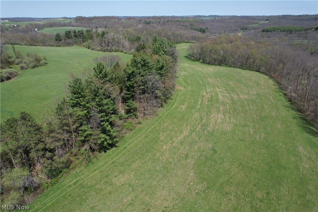 4101 Peace Road SE Carrollton OH 44615