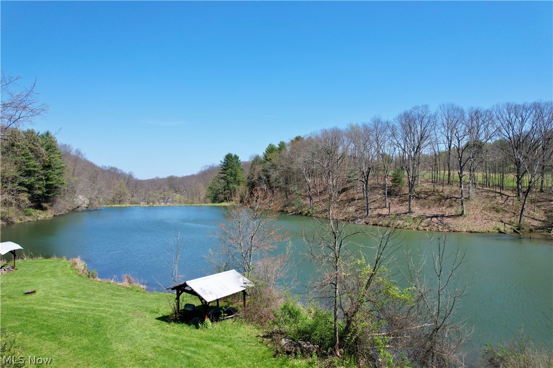 4101 Peace Road SE Carrollton OH 44615