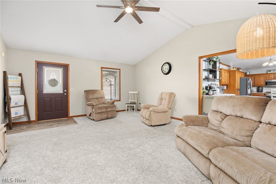 227 E Easton Road Creston OH 44217