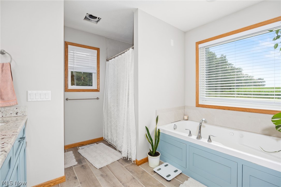 227 E Easton Road Creston OH 44217