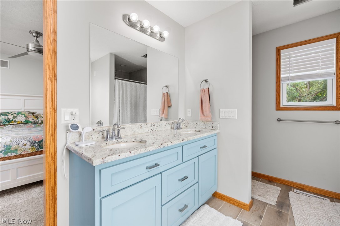 227 E Easton Road Creston OH 44217