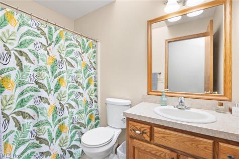 227 E Easton Road Creston OH 44217