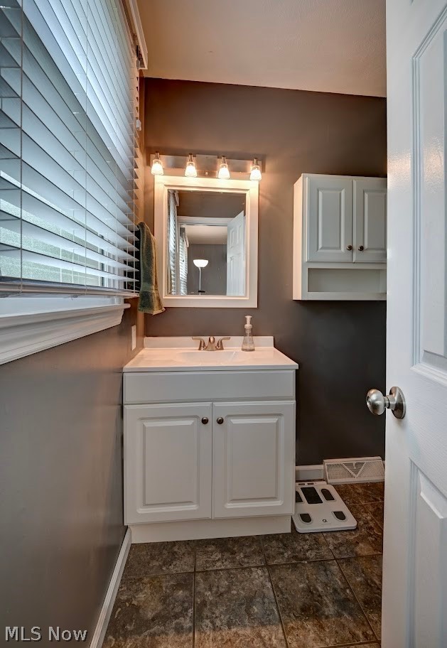 456 Wilson Street NE Bolivar OH 44612