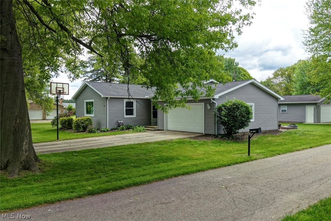 456 Wilson Street NE Bolivar OH 44612