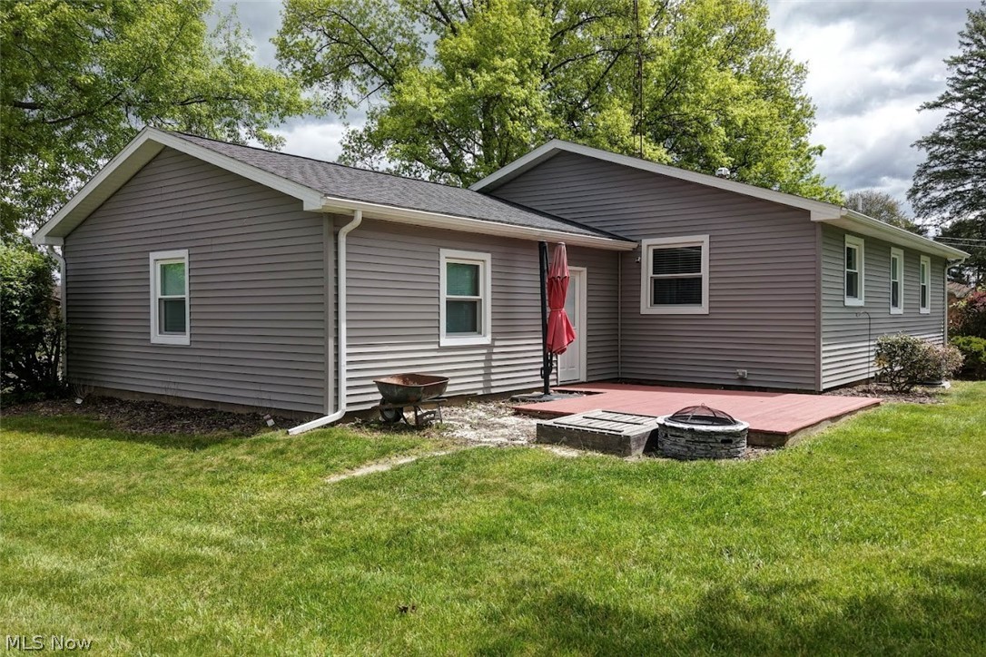 456 Wilson Street NE Bolivar OH 44612
