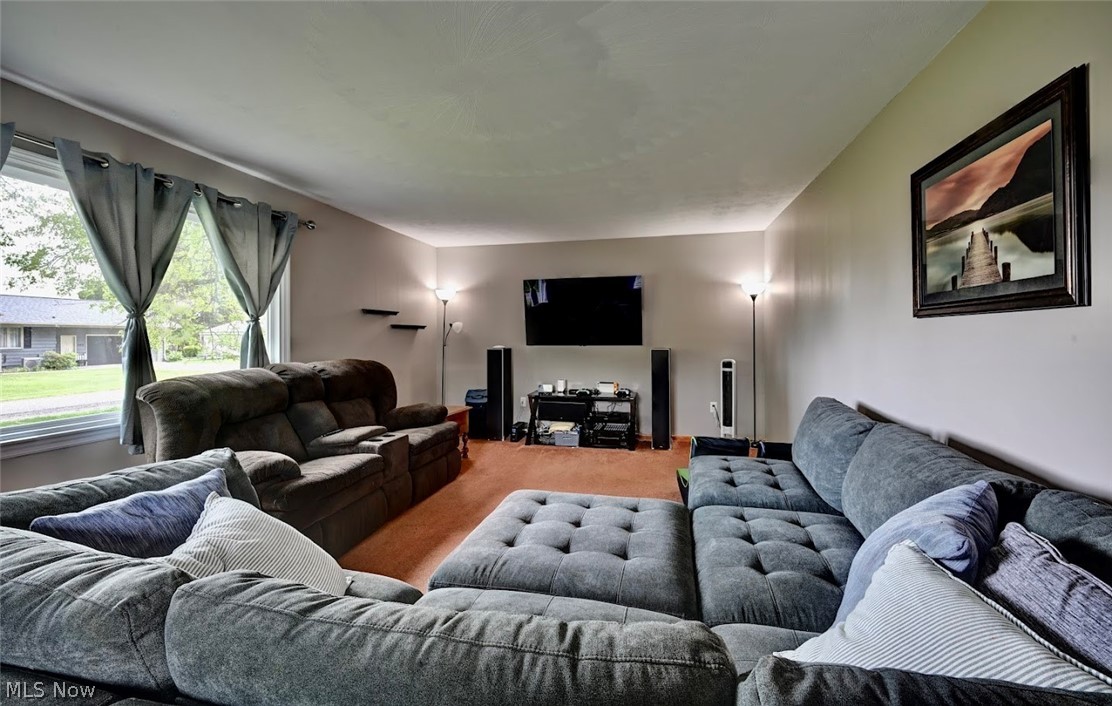 456 Wilson Street NE Bolivar OH 44612