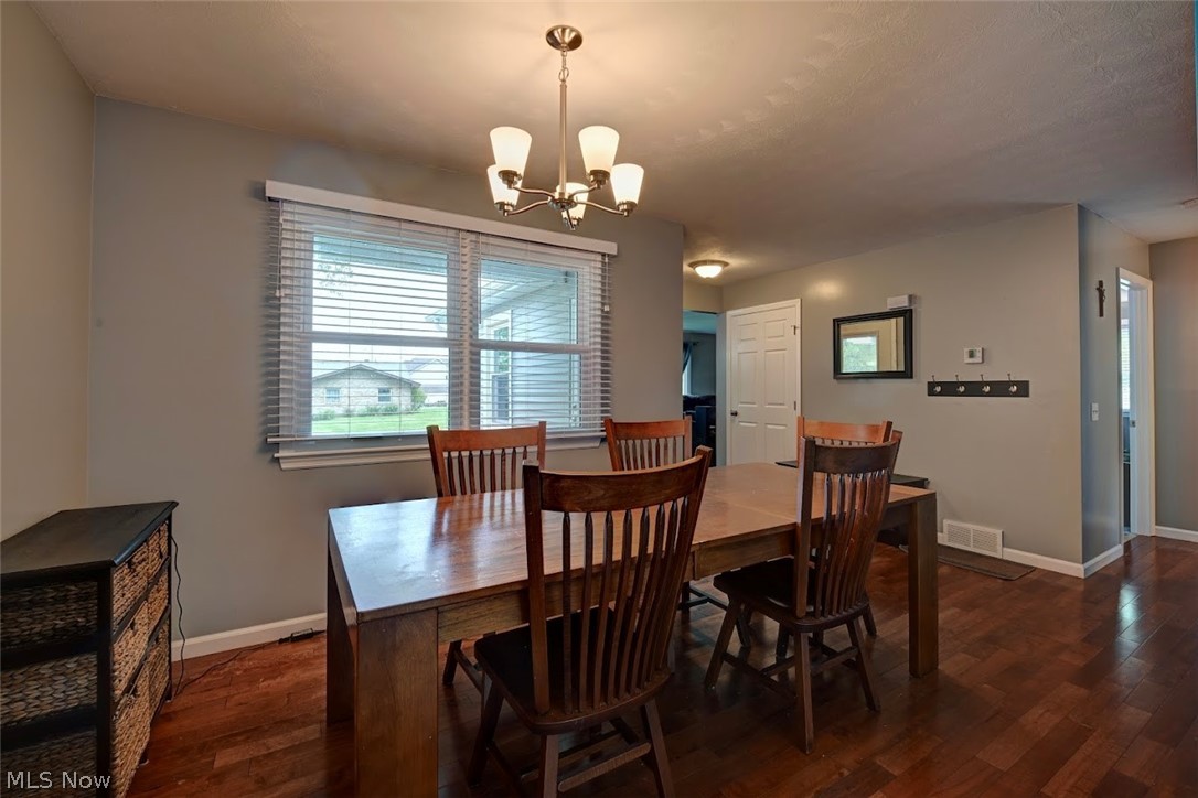 456 Wilson Street NE Bolivar OH 44612