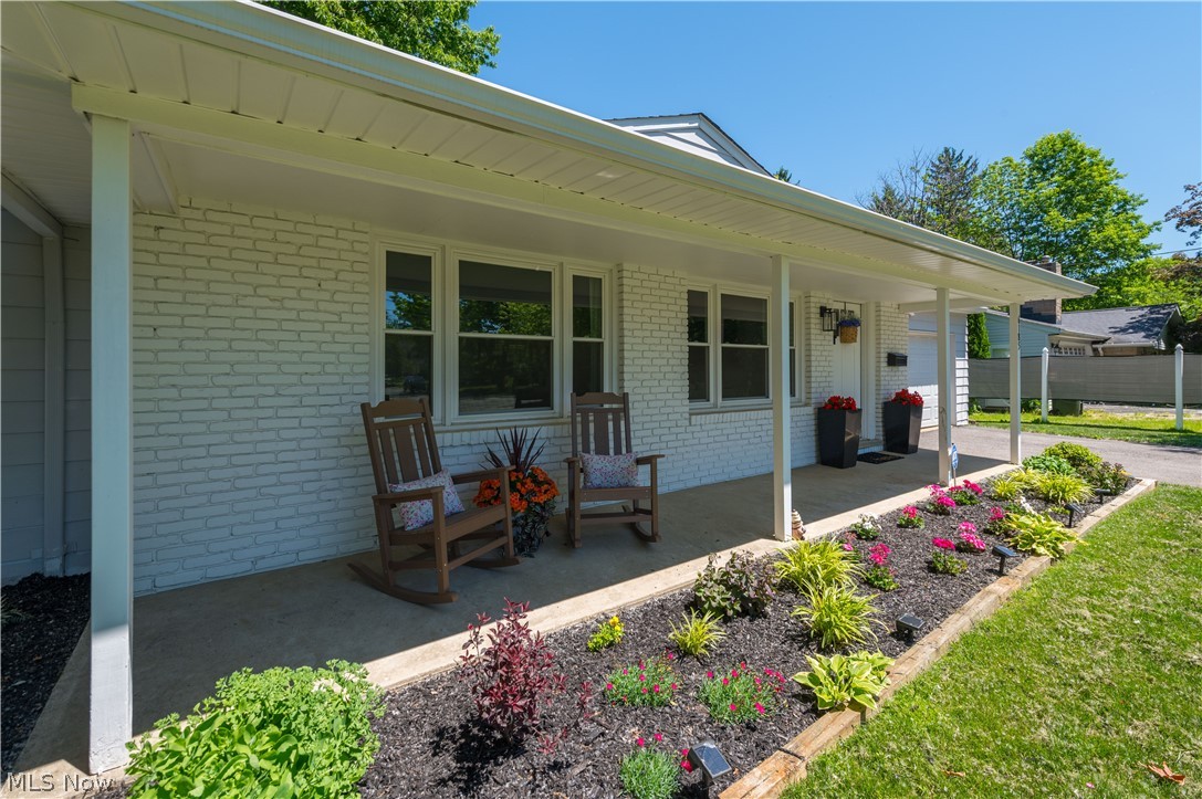 6185 Ridgebury Boulevard Mayfield OH 44124