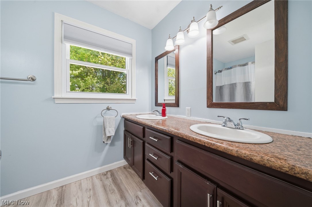 1950 Bridgeview Lane Conneaut OH 44030
