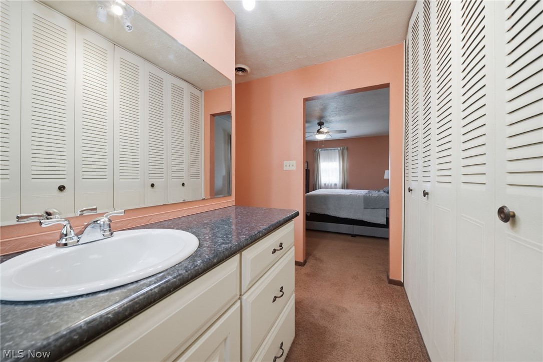 1950 Bridgeview Lane Conneaut OH 44030