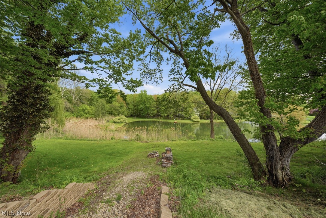 1950 Bridgeview Lane Conneaut OH 44030