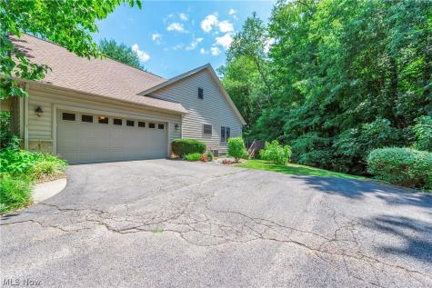 111 Cliffside Drive Wakeman OH 44889