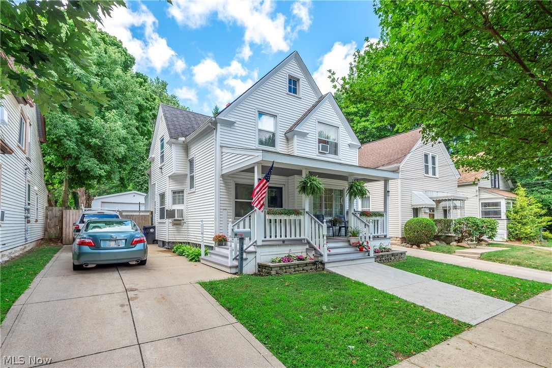 3809 Revere Court Cleveland OH 44109