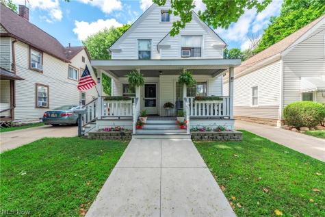 3809 Revere Court Cleveland OH 44109