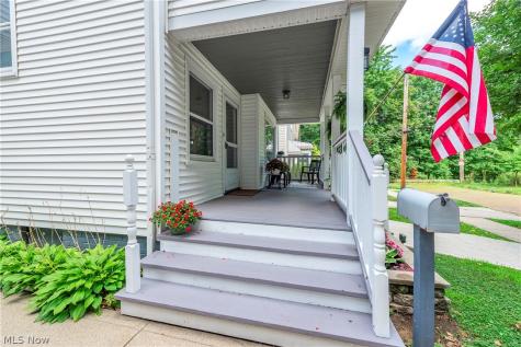 3809 Revere Court Cleveland OH 44109