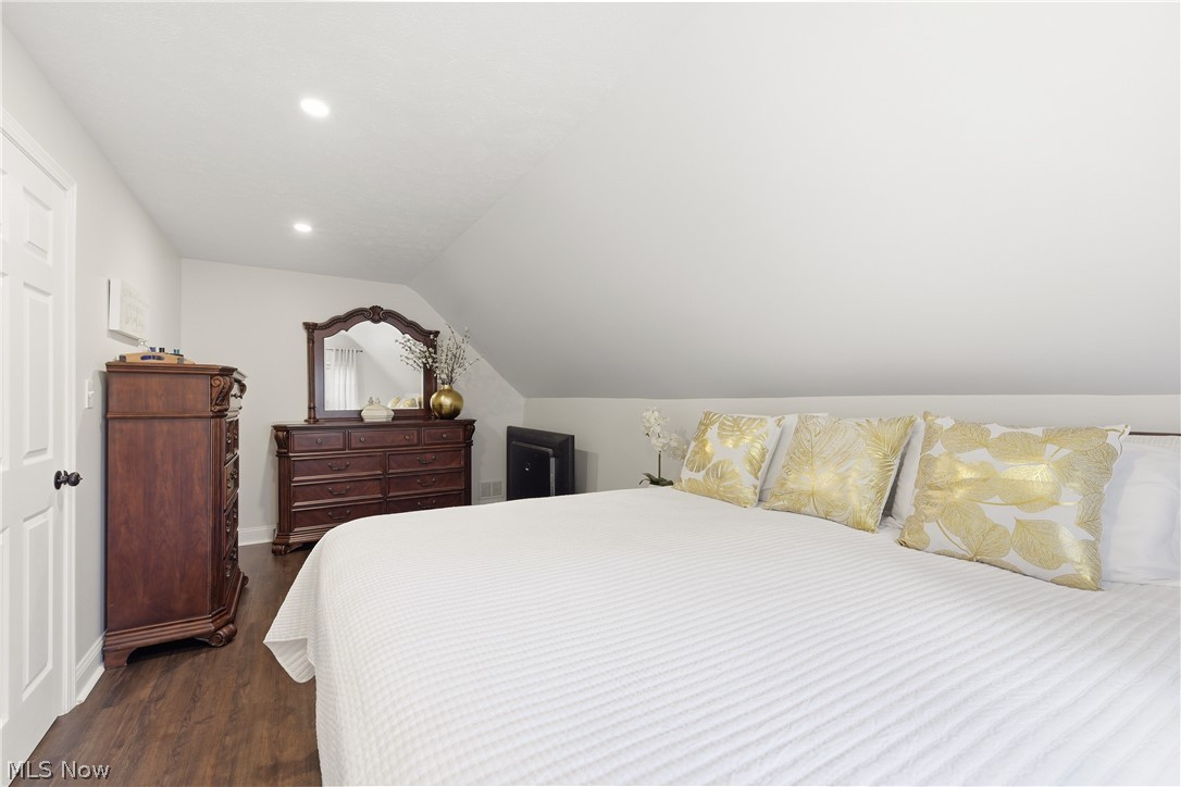 3809 Revere Court Cleveland OH 44109