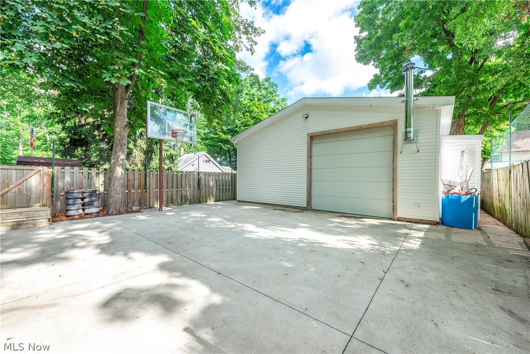 3809 Revere Court Cleveland OH 44109