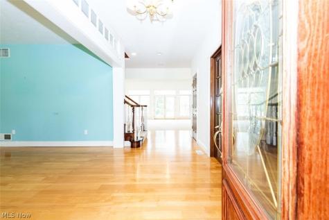 13905 Aquilla Road Burton OH 44021