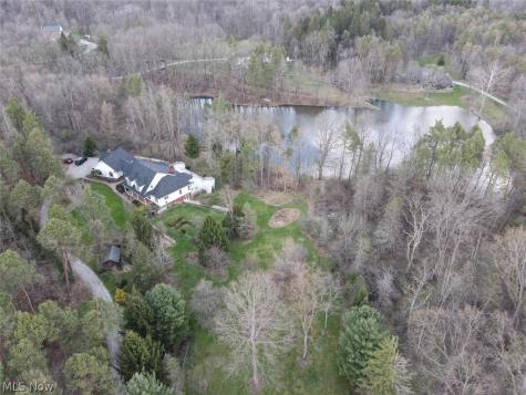 13905 Aquilla Road Burton OH 44021