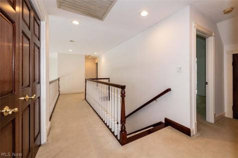 13905 Aquilla Road Burton OH 44021