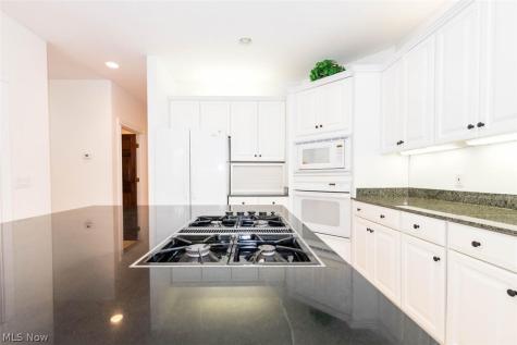 13905 Aquilla Road Burton OH 44021